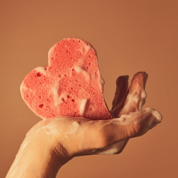 Cuándo cambiar una esponja de baño y cómo mantenerla libre de gérmenes