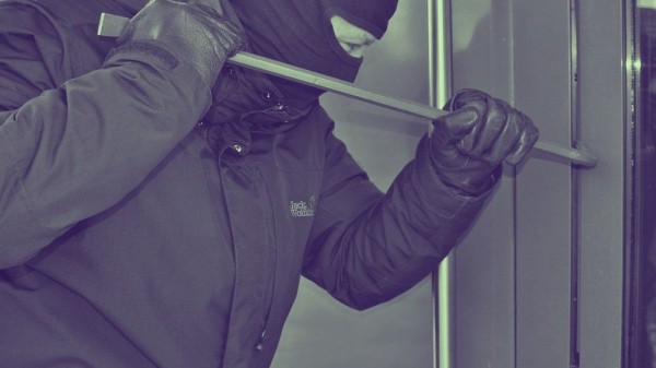 Soñar que entran en tu casa a robar: ¿qué significa este sueño?