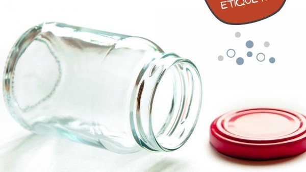 Cómo quitar pegamento de etiquetas en cristal: 6 trucos