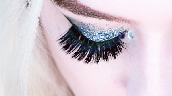 Cómo limpiar unas pestañas postizas para que duren más tiempo