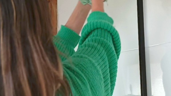 El truco definitivo para evitar que espejos y cristales se empañen