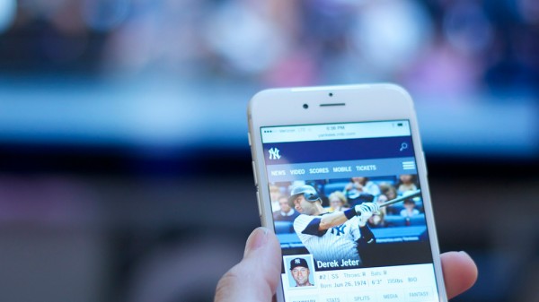 Cómo conectar el móvil a la televisión de forma fácil y rápida