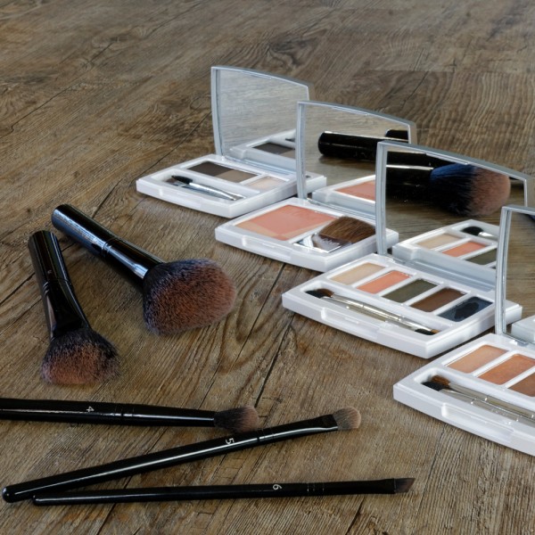 Cuáles son las 6 brochas imprescindibles para un maquillaje profesional