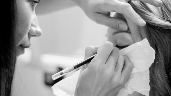 Qué trucos de maquillaje utilizan los profesionales