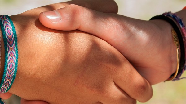 Cómo enseñar empatía a los adolescentes